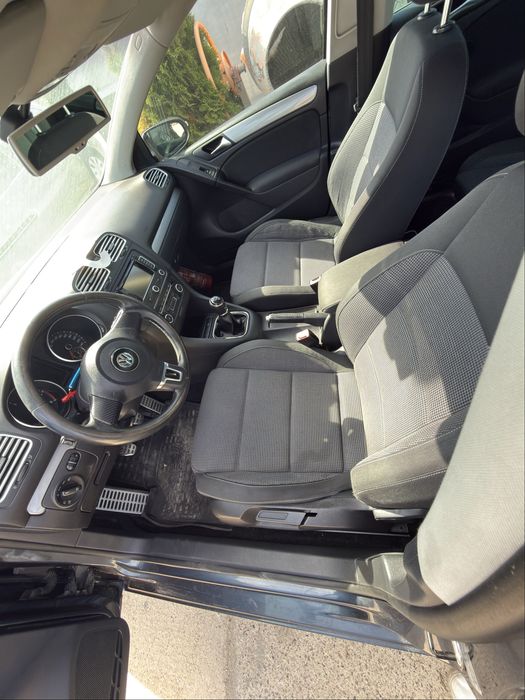 VOLKSWAGEN golf 6 2011