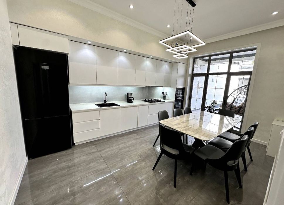 Шикарный Хай Тек дом Яккасарайиский район