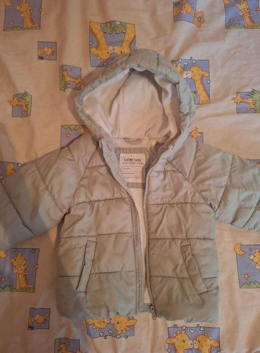 Продавам зимни детски якенца