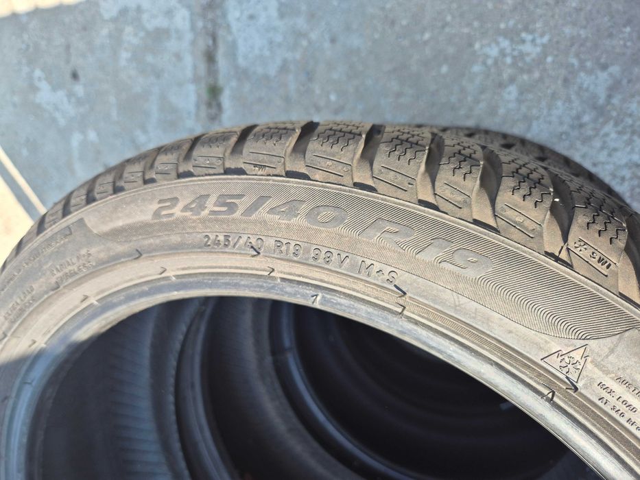 4 Anvelope de IARNA - 245/40/19 98V - PIRELLI Sottozero - NOI - RFT RUN-FLAT - DOT 2016 !