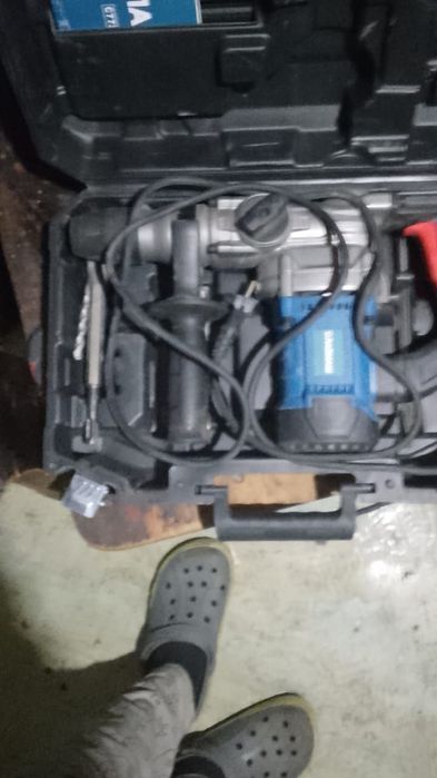 Продам перфоратор