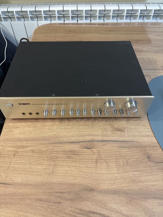 Караоке  усилвател  BOWAY K-70