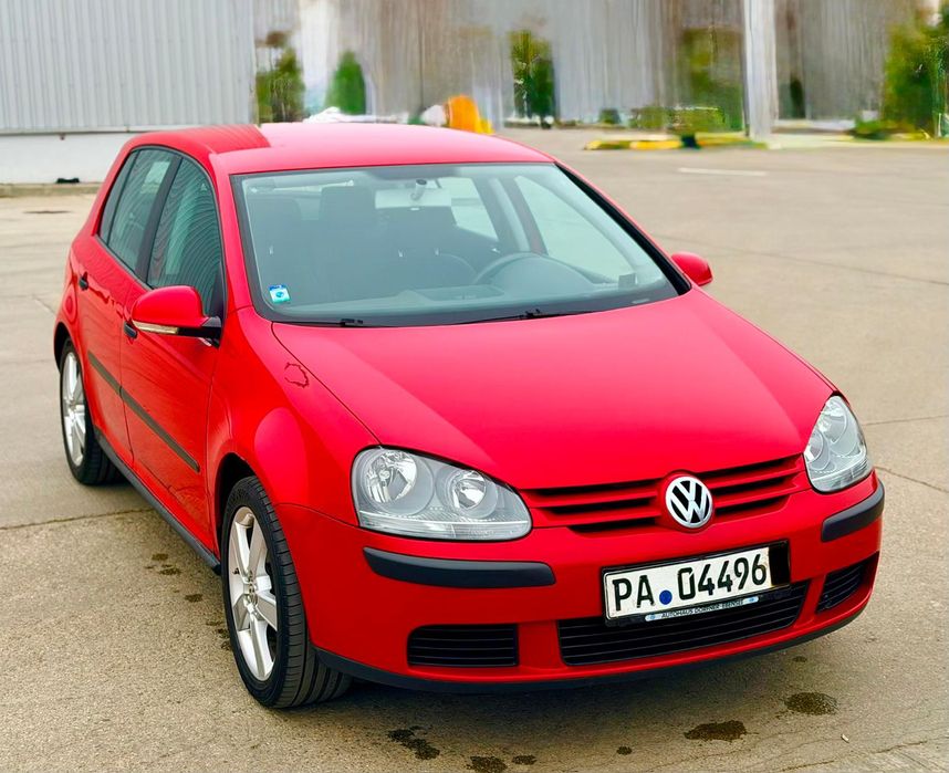 Golf 5 Recent Adus in Ro