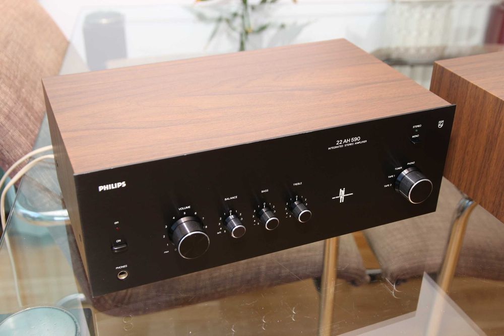Amplificator Philips AH 590 si Radio Philips AH 690 cutii de lemn