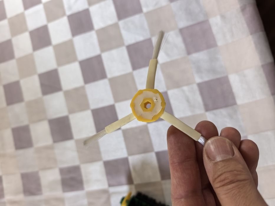 Четки за irobot 5 та серия