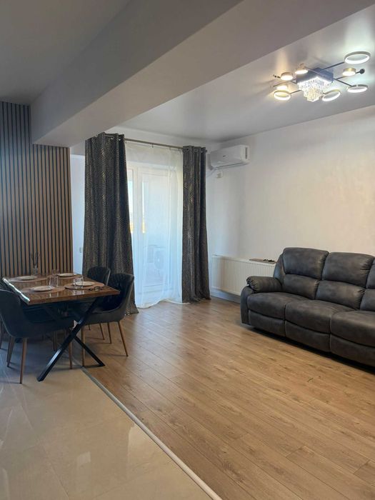 Ap 2 camere+terasa de 19mp Central Address prima inchiriere