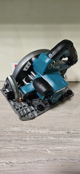 Makita Акумулаторен Линеен Ръчен циркуляр HS004G