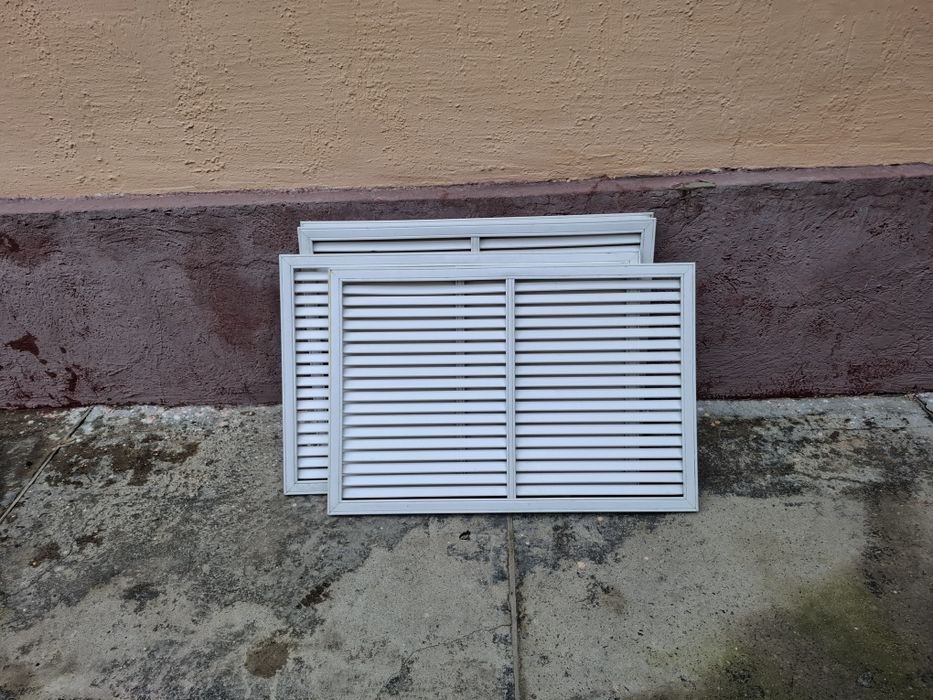 Продам решетку для батареии