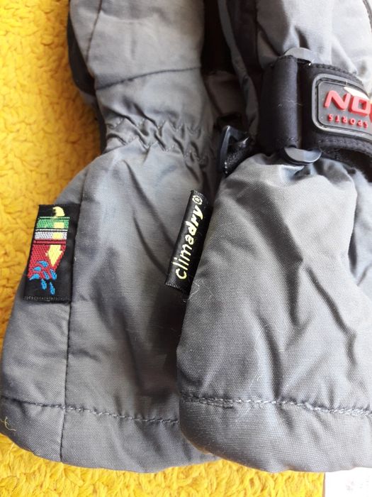 Топли ръкавички Salomon