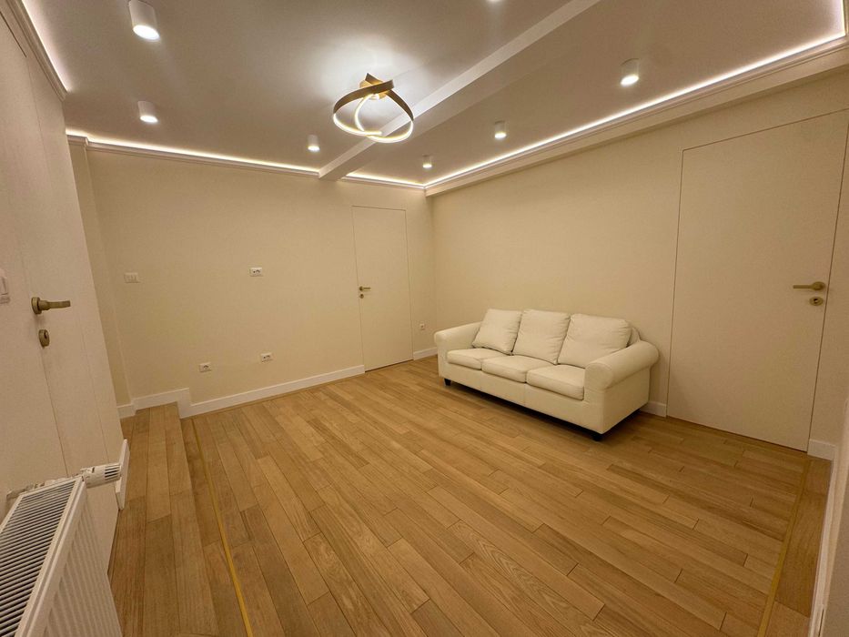 Proprietar vand ap 5 cam Calea Dorobanti 145 pretabil birouri/cabinet