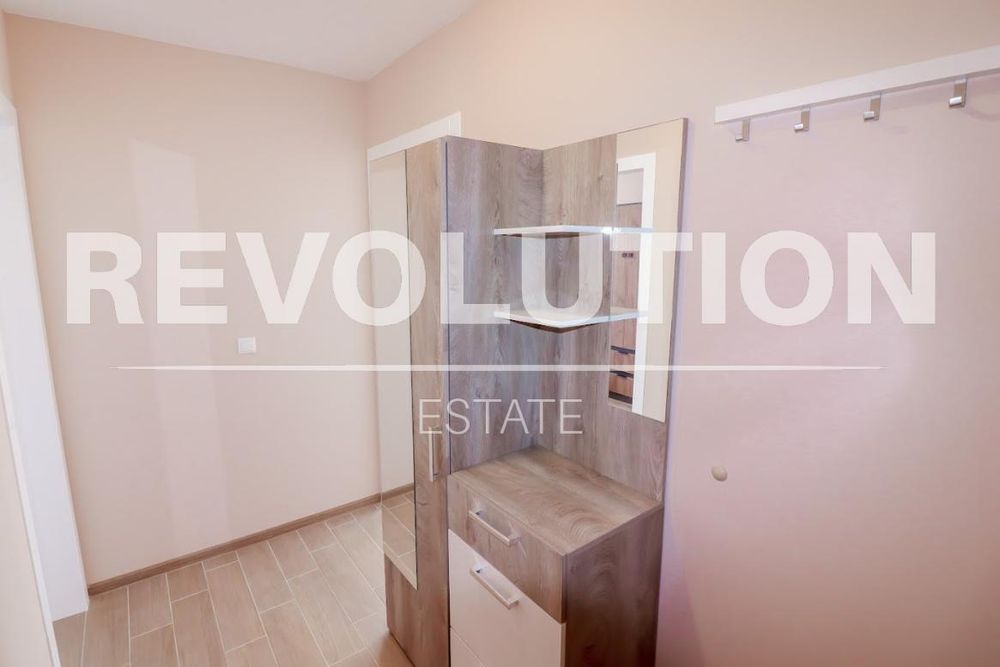 Дава се под наем Двустаен апартамент в Варна, Възраждане 1 - 61 кв.м за 500 € - Снимка #8