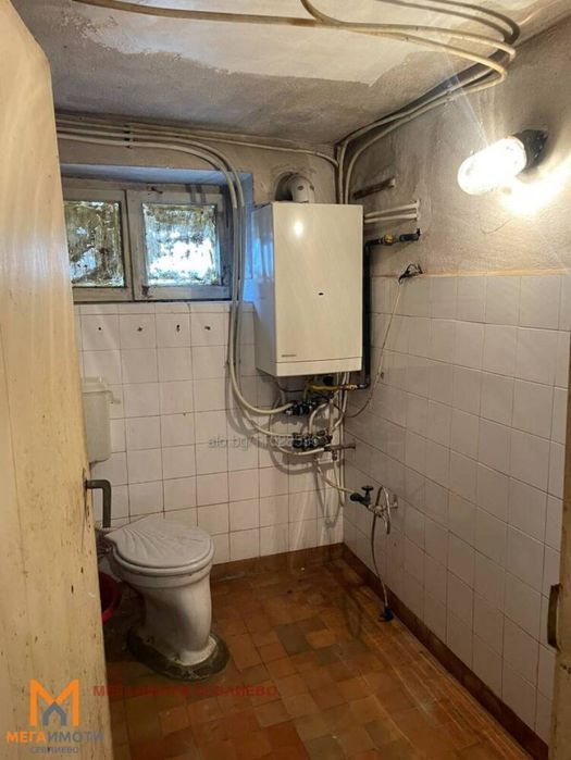 Продава се Къща в Севлиево - 100 кв.м за 640 €/кв.м - Снимка #12