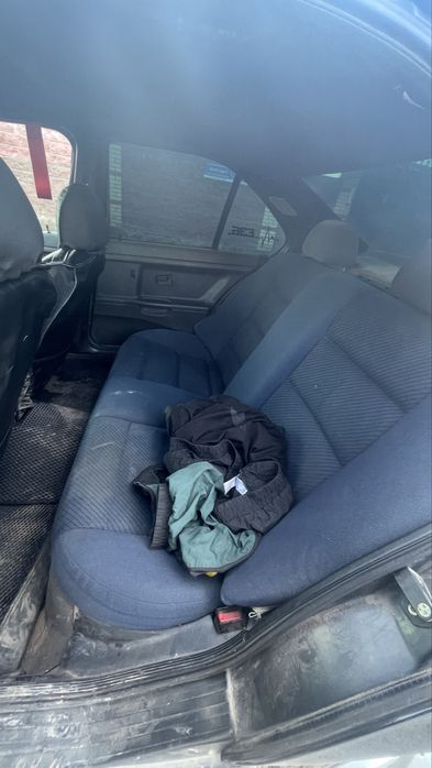 Продам бмв е36 обем 2