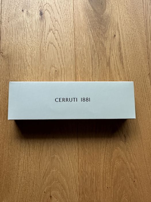 Vand cerutti 1881 set cadou pix si roller