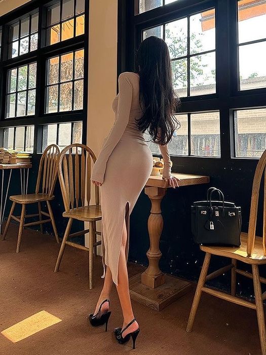 Платье новое, очень красивое