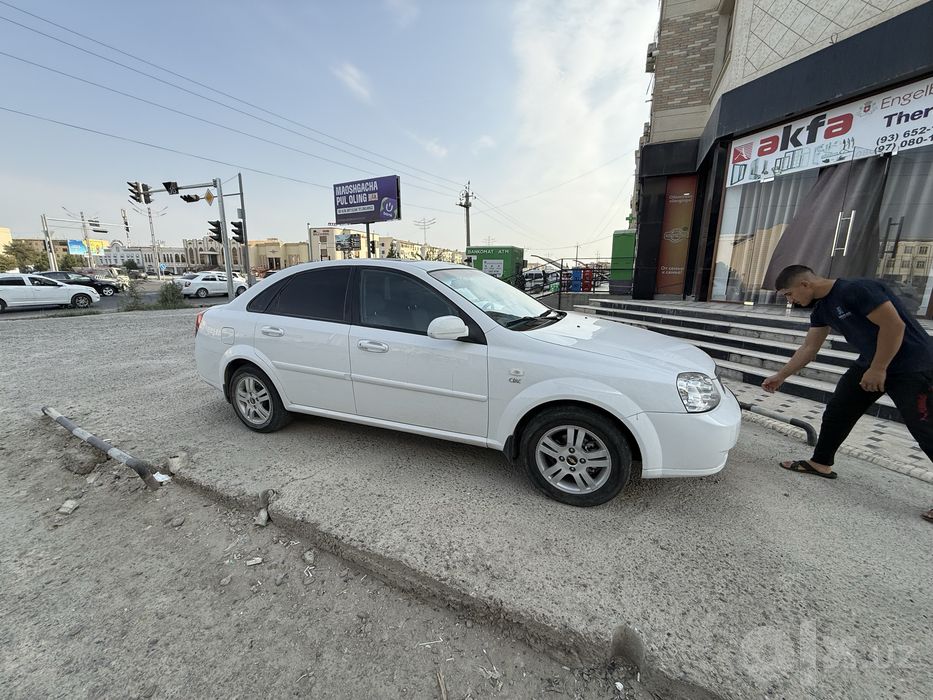 Chevrolet lacetti