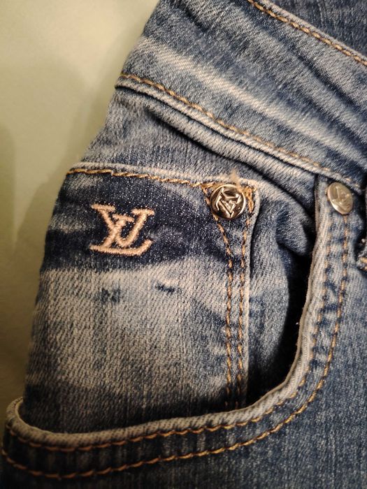Нови Къси Дамски дънки 3/4-ти Louis vuitton
