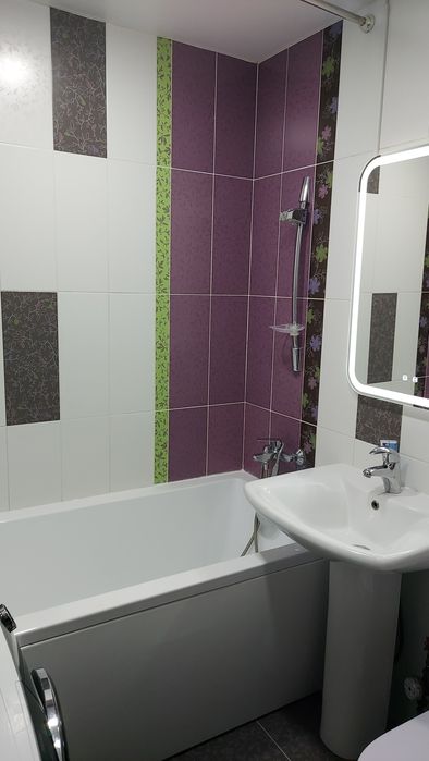 Продам 4 комнатную квартиру