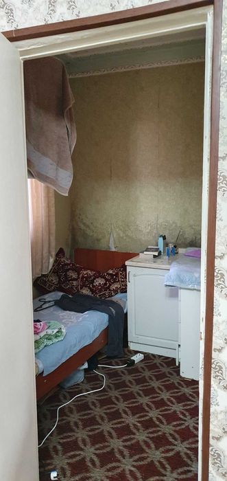 Bir kishi kerak kvartiraga, doimiy turgani Yigitlarga