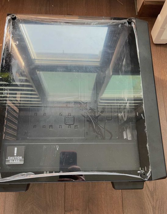 Corsair 850W RMx Shift захранване / SSD 256GB 2.5" / Кутия DeepCool CC560 V2