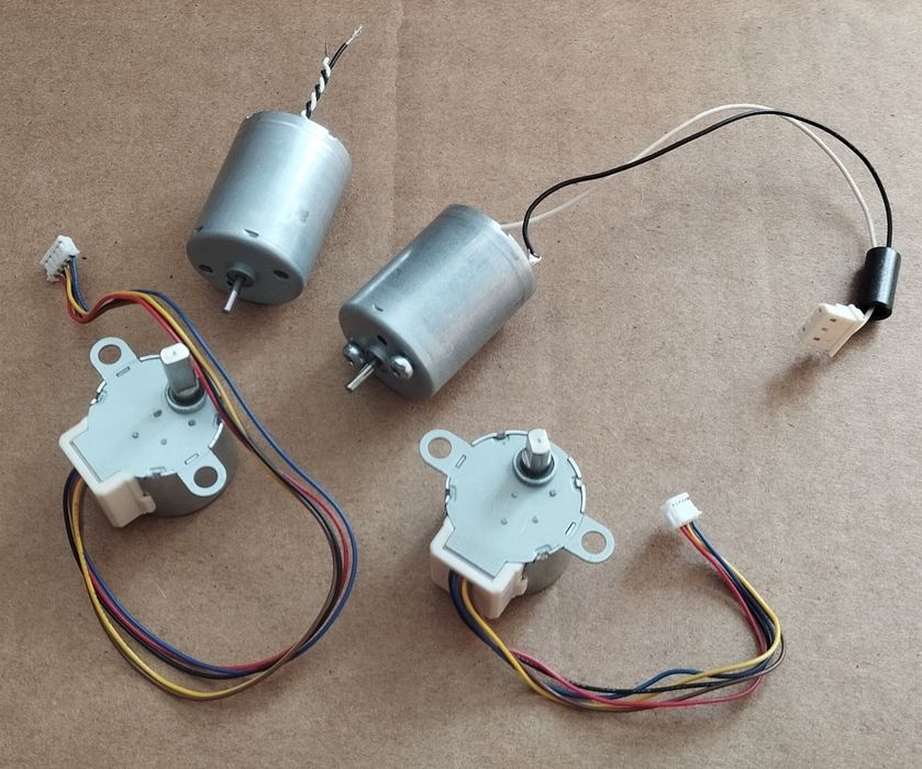 Моторчики, Шаговые двигатели