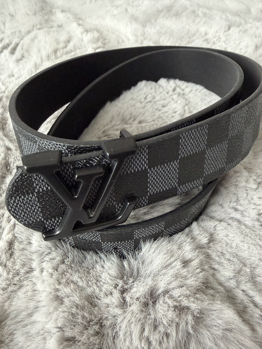 Louis Vuitton колан