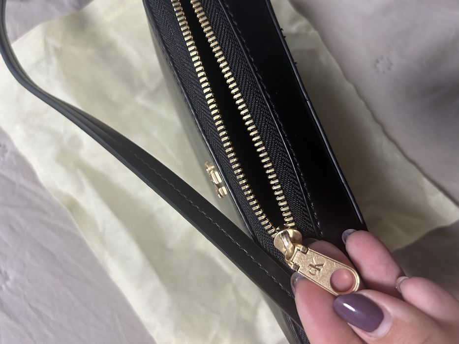 Чанта Calvin Klein за през рамо