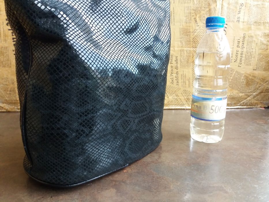 дамска чанта среден размер черна кожена чанта-естествена кожа