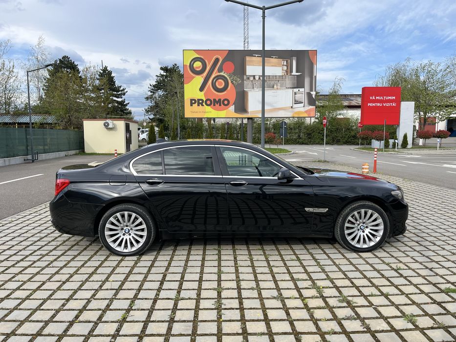 Bmw 740d. F01 2012