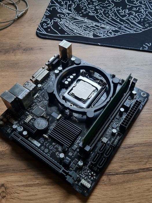Комплект / i5-8400 / h310 / 8gb ram