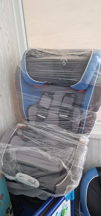 Продам новые автокресла!