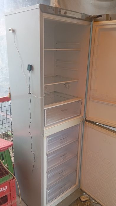 Продается холодильник