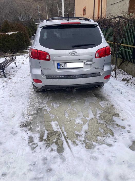 Vand Hyundai Santa Fe unic proprietar de nou