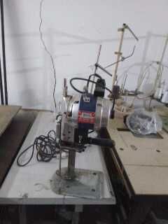 Masini de cusut / surfilat industriale second-hand pentru croitorie