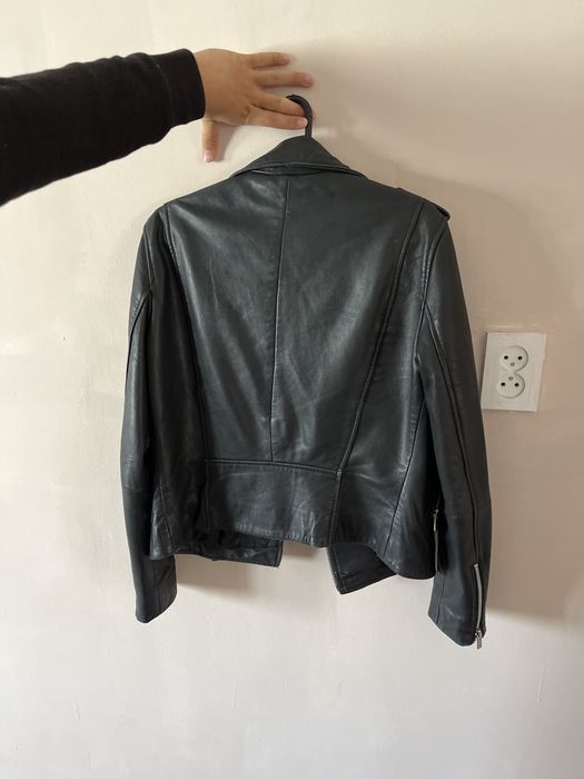 Кожанка mango черная