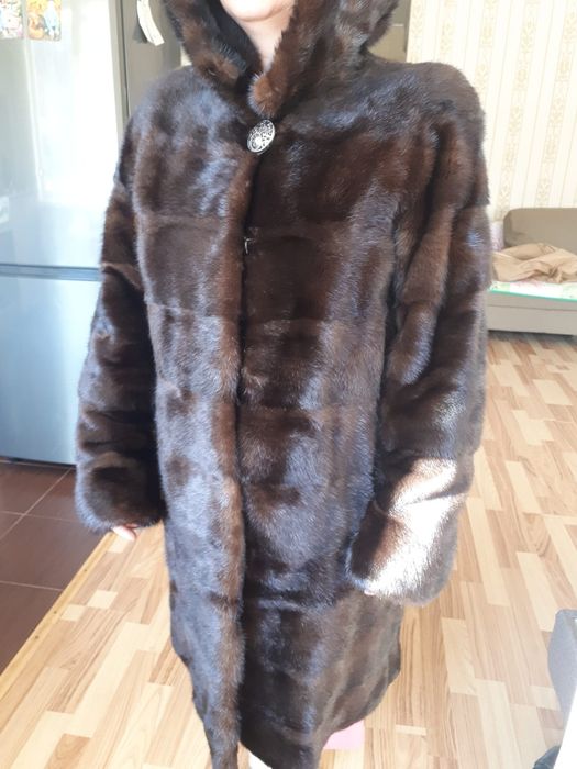 Продается норковая шуба