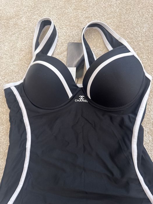 Costum de baie chanel