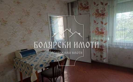 Продава се Тристаен апартамент в Велико Търново, Център - 115 кв.м за 898 €/кв.м - Снимка #7