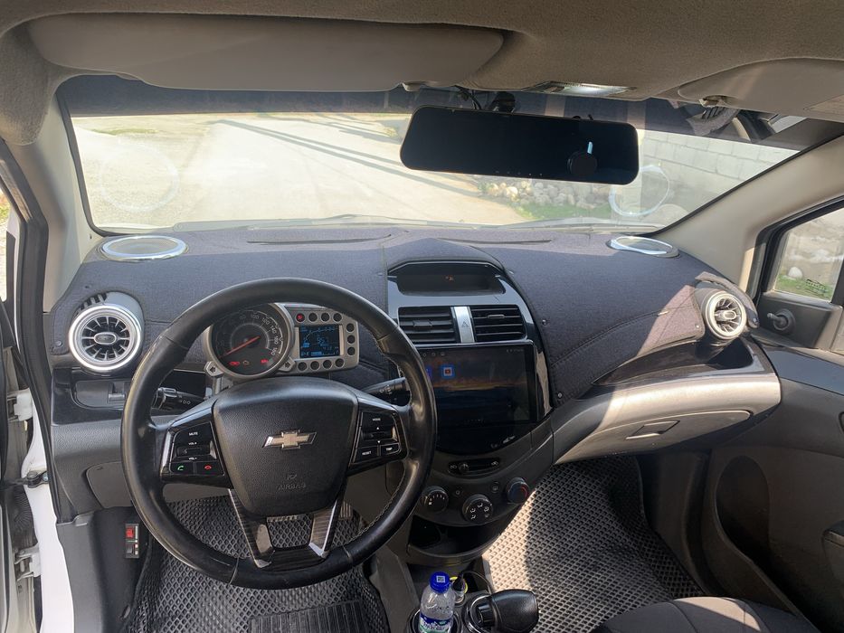 Spark 2012 avtomat Banki bor