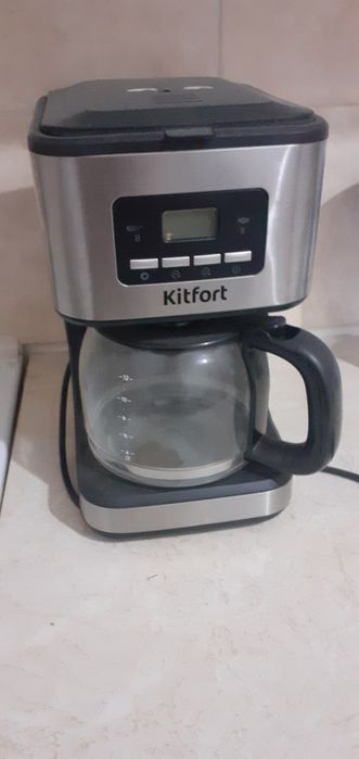 Продам кофеварку