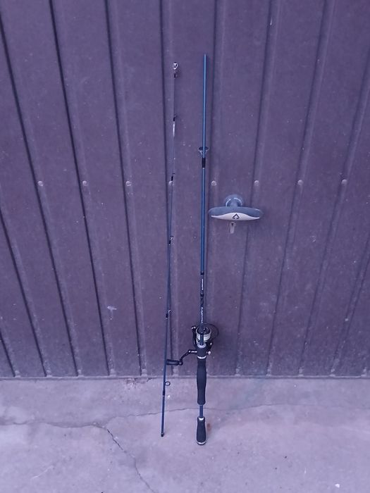 Vând full set de pescuit la spinning(rapitor)