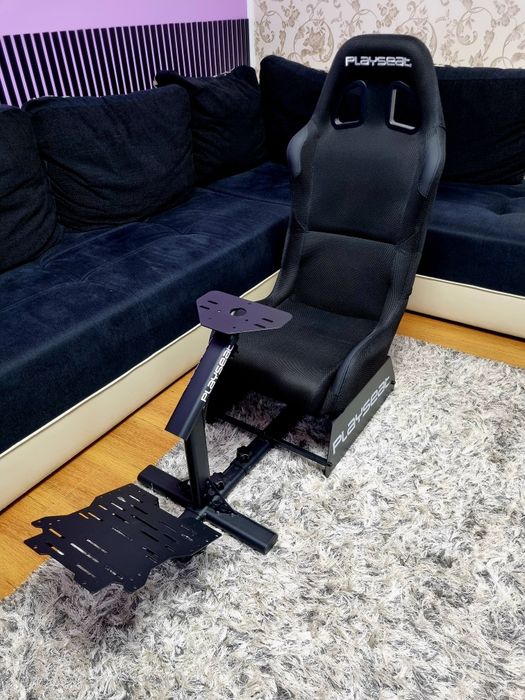 Oferta! PS4 PS5 Playseat Evolution  ca NOU