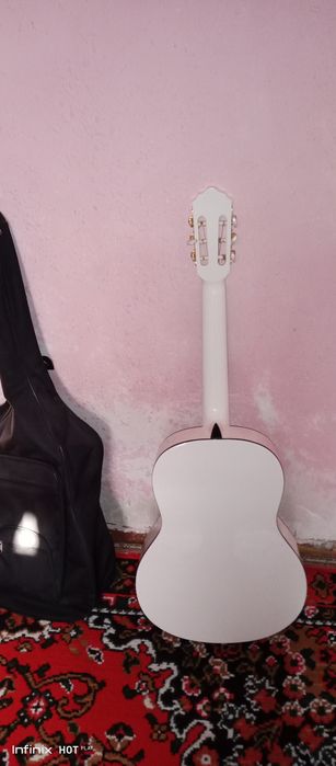 Гитара модель hc09wh