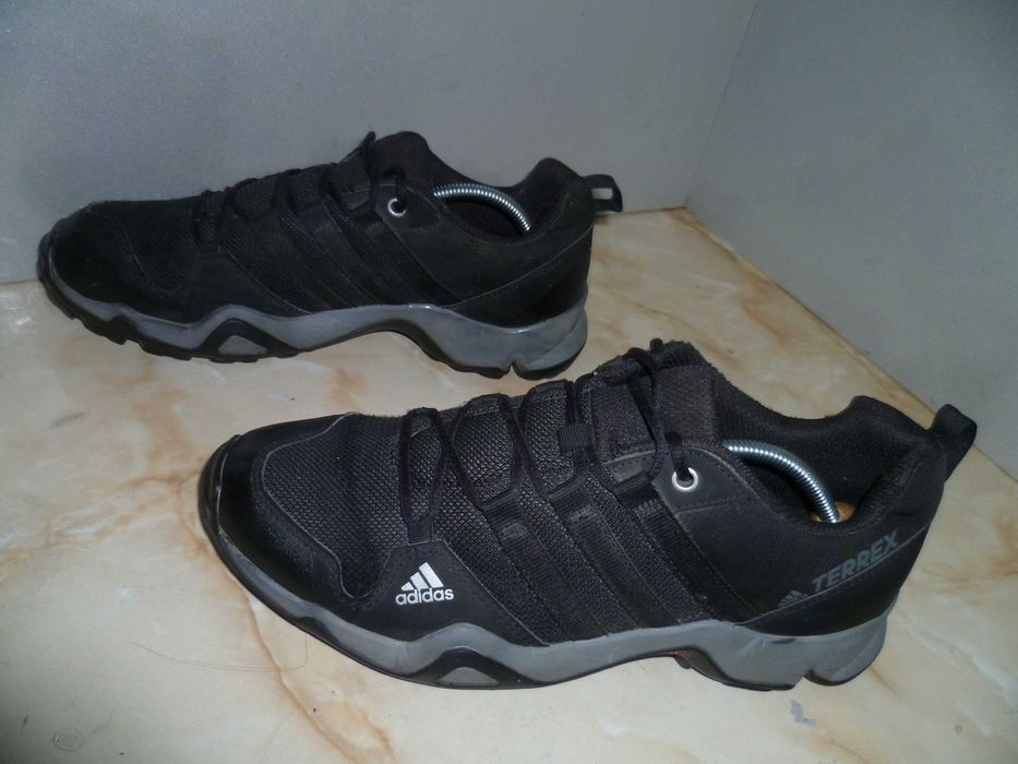 ADIDAS Terrex маратонки №40