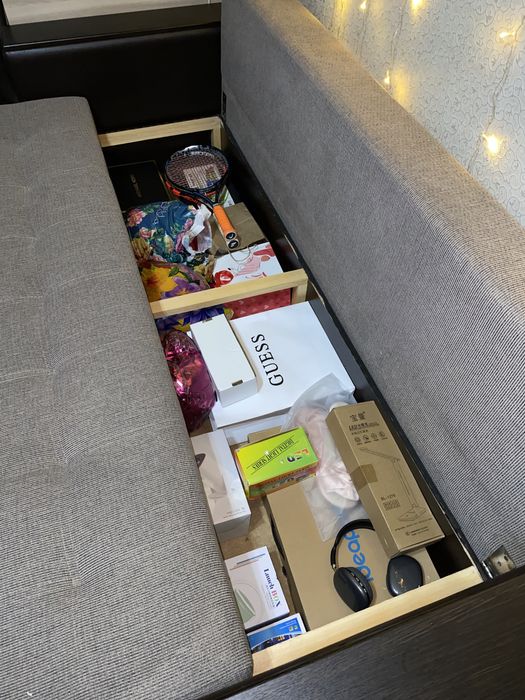 Продам диван в хорошем состоянии