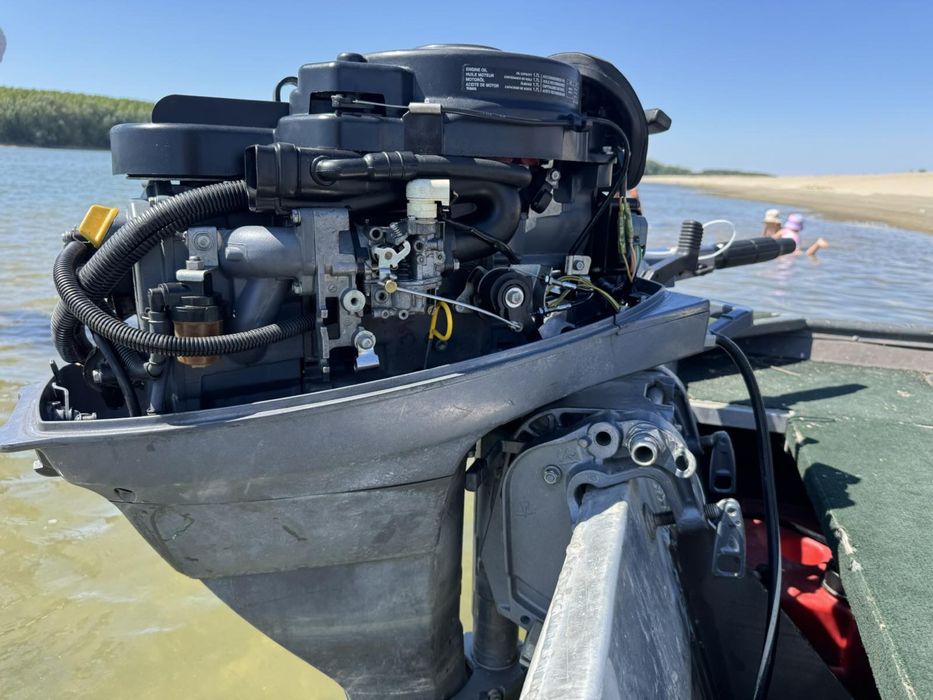 Yamaha 25 hp, four-stroke дълъг ботуш, 2002г.