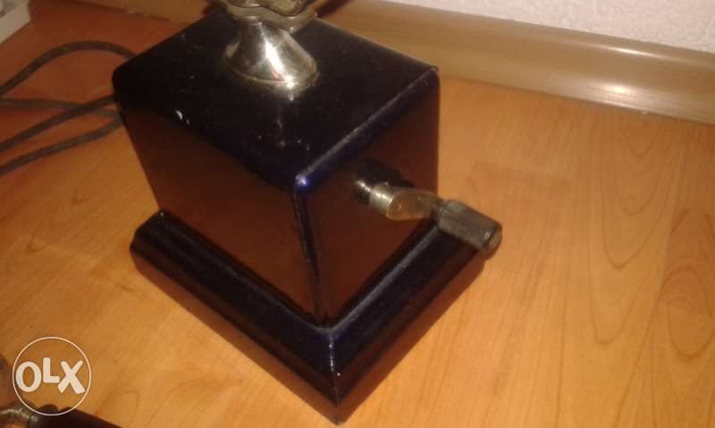 Телефон-Антика