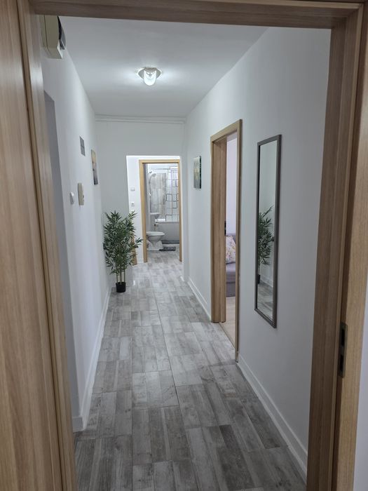 Apartament Ultracentral 2 camere decomandat centru,renovat Martie 2026