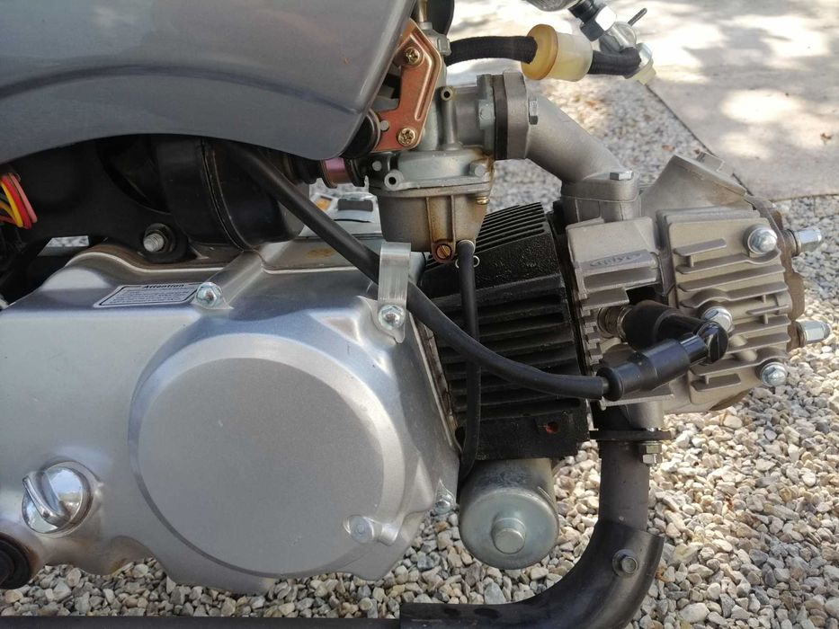 Продавам китайска педалетка 50 куб.