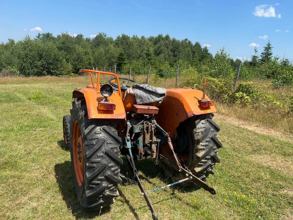 Tractor de vănzare  fit 415